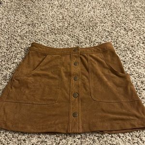NWOT Brandy Melville Skirt